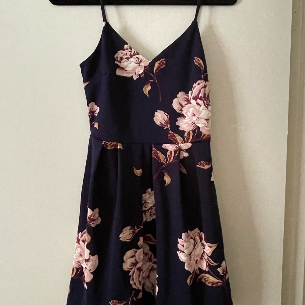 Short spring/summer dress never worn